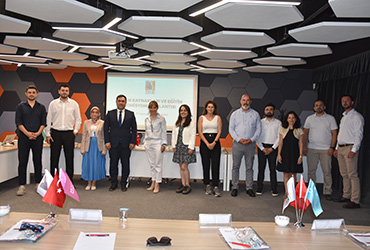 İnsan Kaynakları ve Eğitim Komisyonu İstanbul’da Toplandı